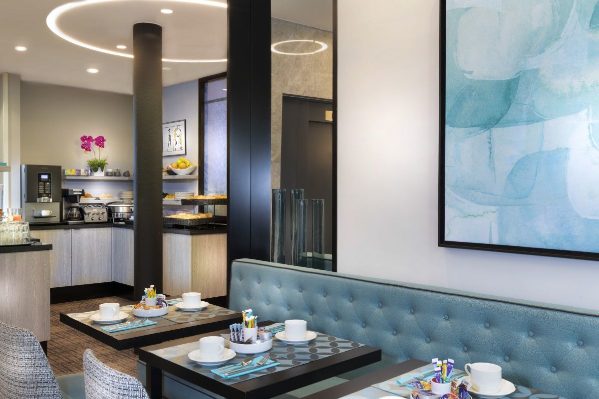 Hotel Montfleuri Paris - Breakfast