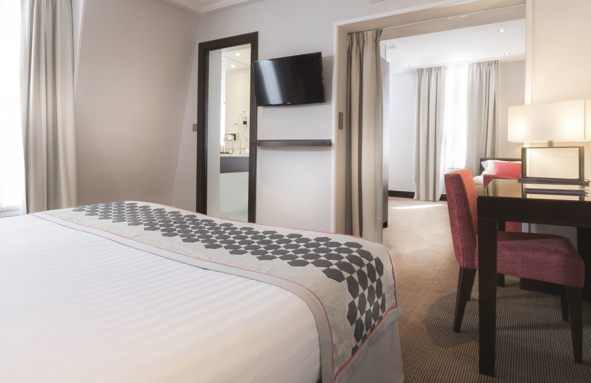 Hotel Montfleuri Paris - Room